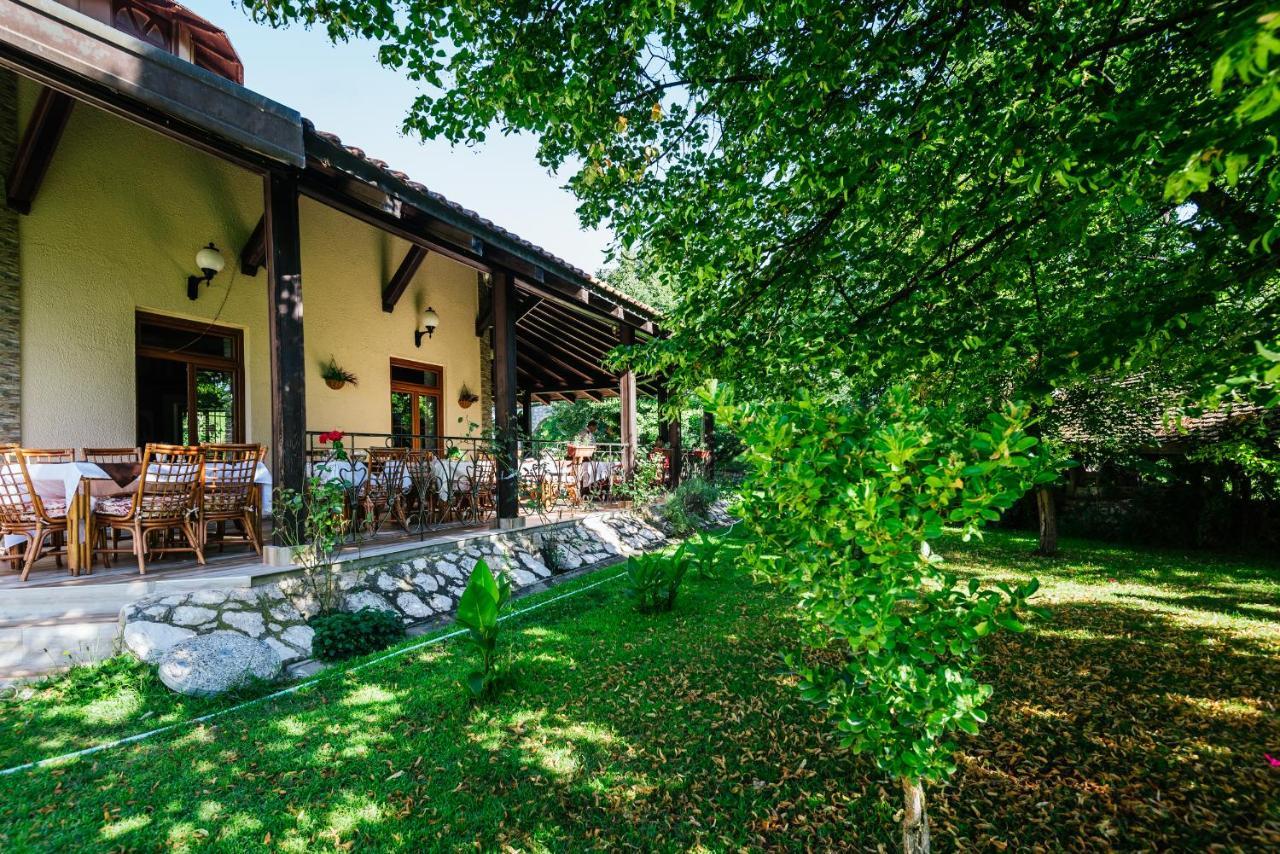 Atos Srebrno Jezero - Villa And Restaurant Veliko Gradište Εξωτερικό φωτογραφία